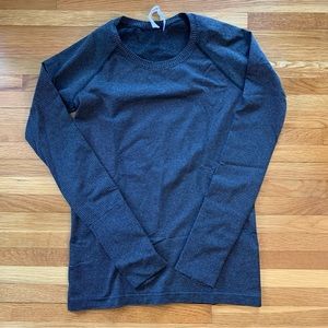 NWOT Lululemon Swiftly Speed special/limited edition long sleeve shine size 8